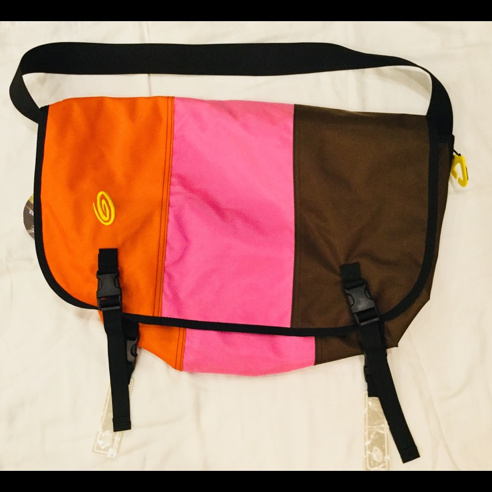Tricolor Timbuk2 “Classic” Messenger Bag
